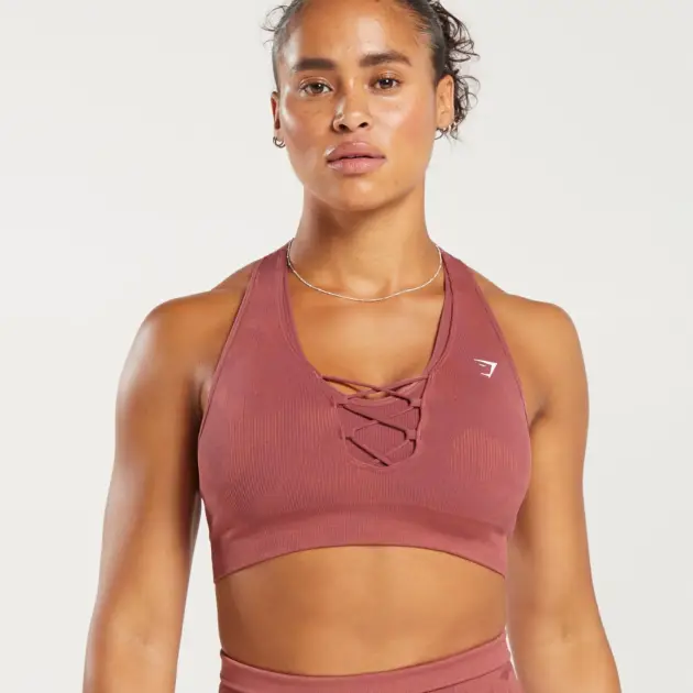 Adapt Camo Seamless Ribbed Sports Bra // GYMSHARK