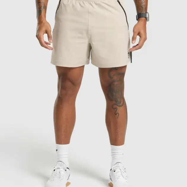 Apex 5" Hybrid Short  Pebble Grey // GYMSHARK