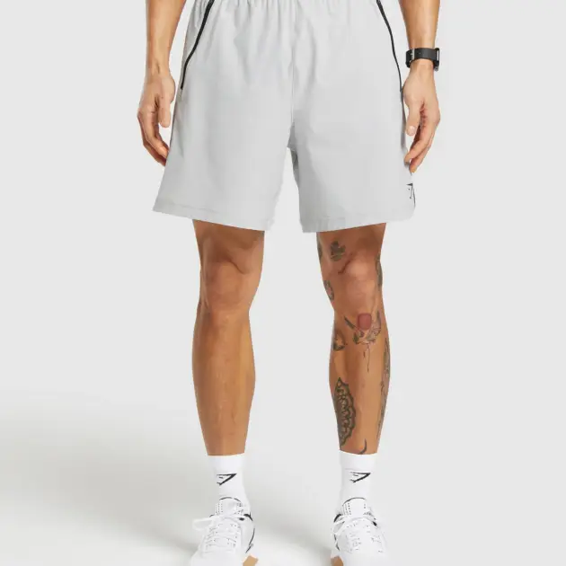 Apex 7" Hybrid Shorts // GYMSHARK