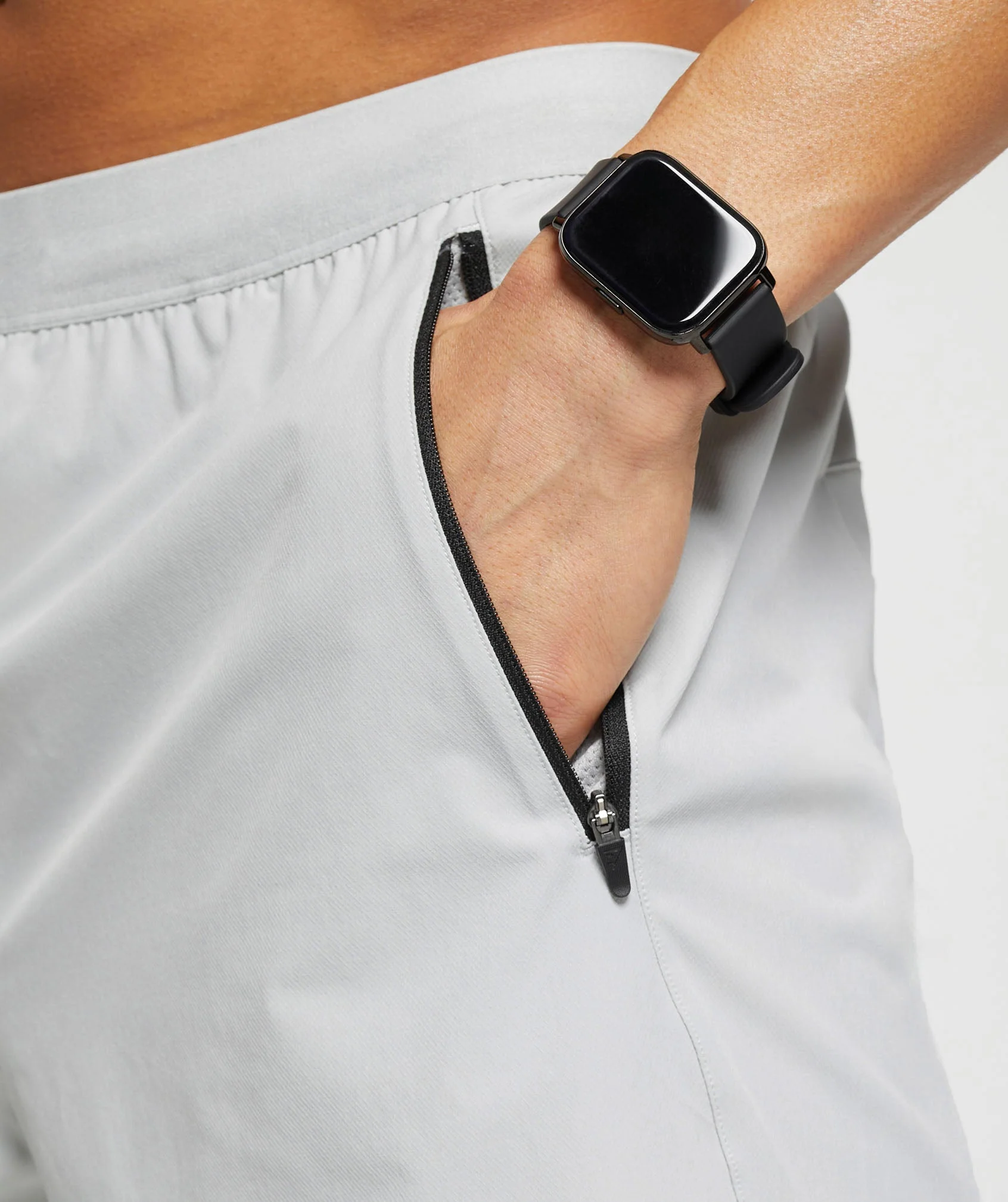 Apex 7" Hybrid Shorts // GYMSHARK - Image 3