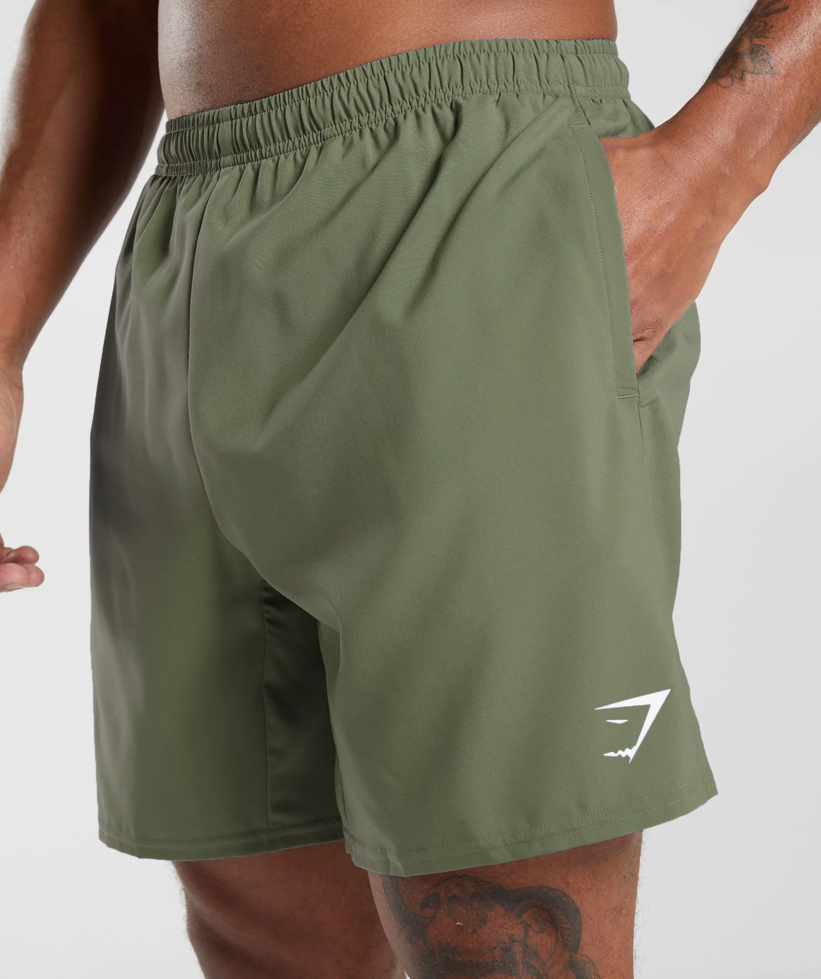 Arrival 7" Shorts Core Olive // GYMSHARK - Image 3