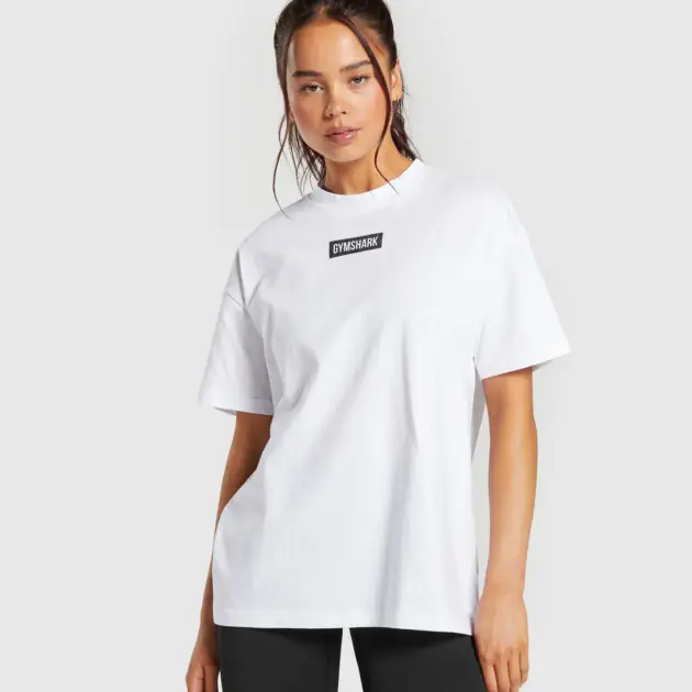 Block Oversized T-Shirt Withe // GYMSHARK
