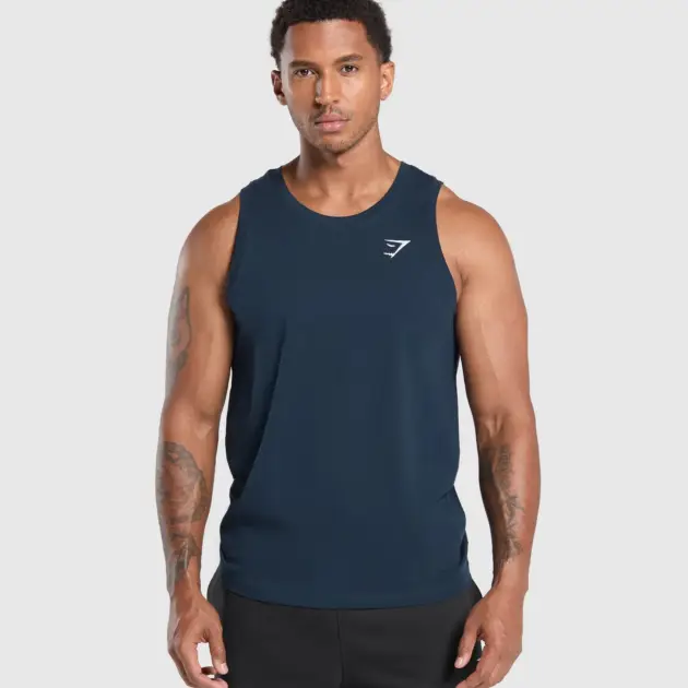 Crest Tank Navy // GYMSHARK
