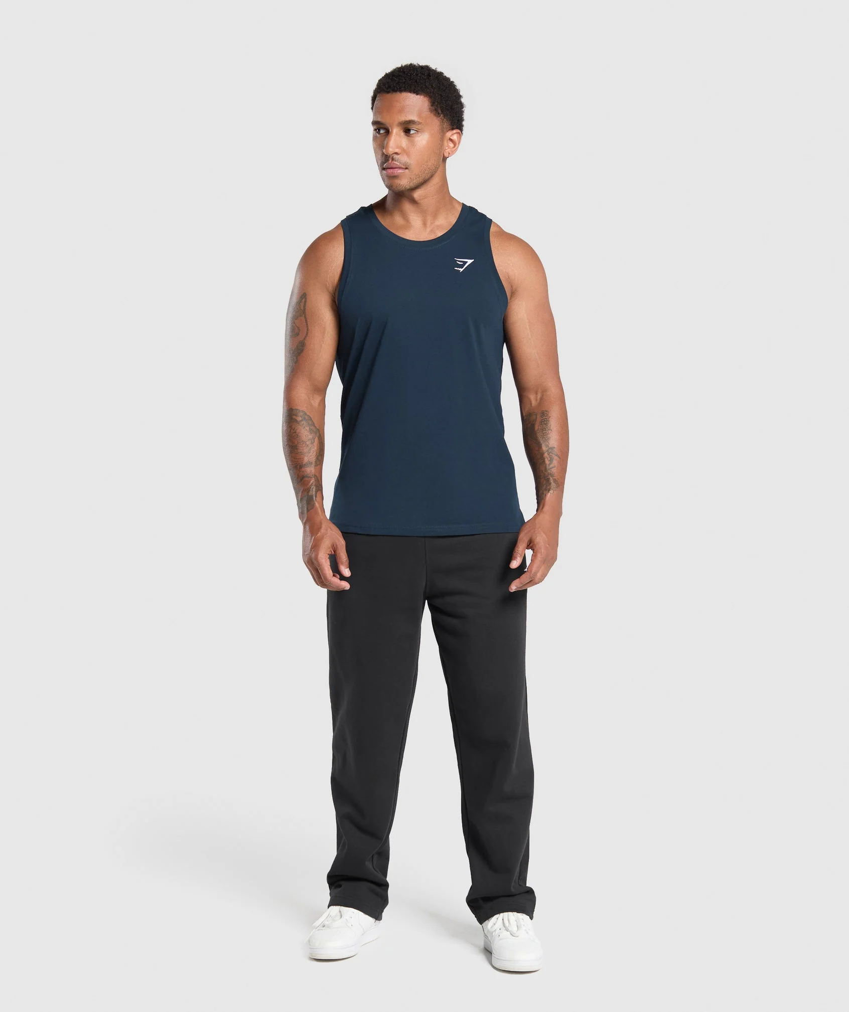 Crest Tank Navy // GYMSHARK - Image 3