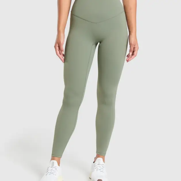 Elevate Leggings 2.0  Unit Green // GYMSHARK