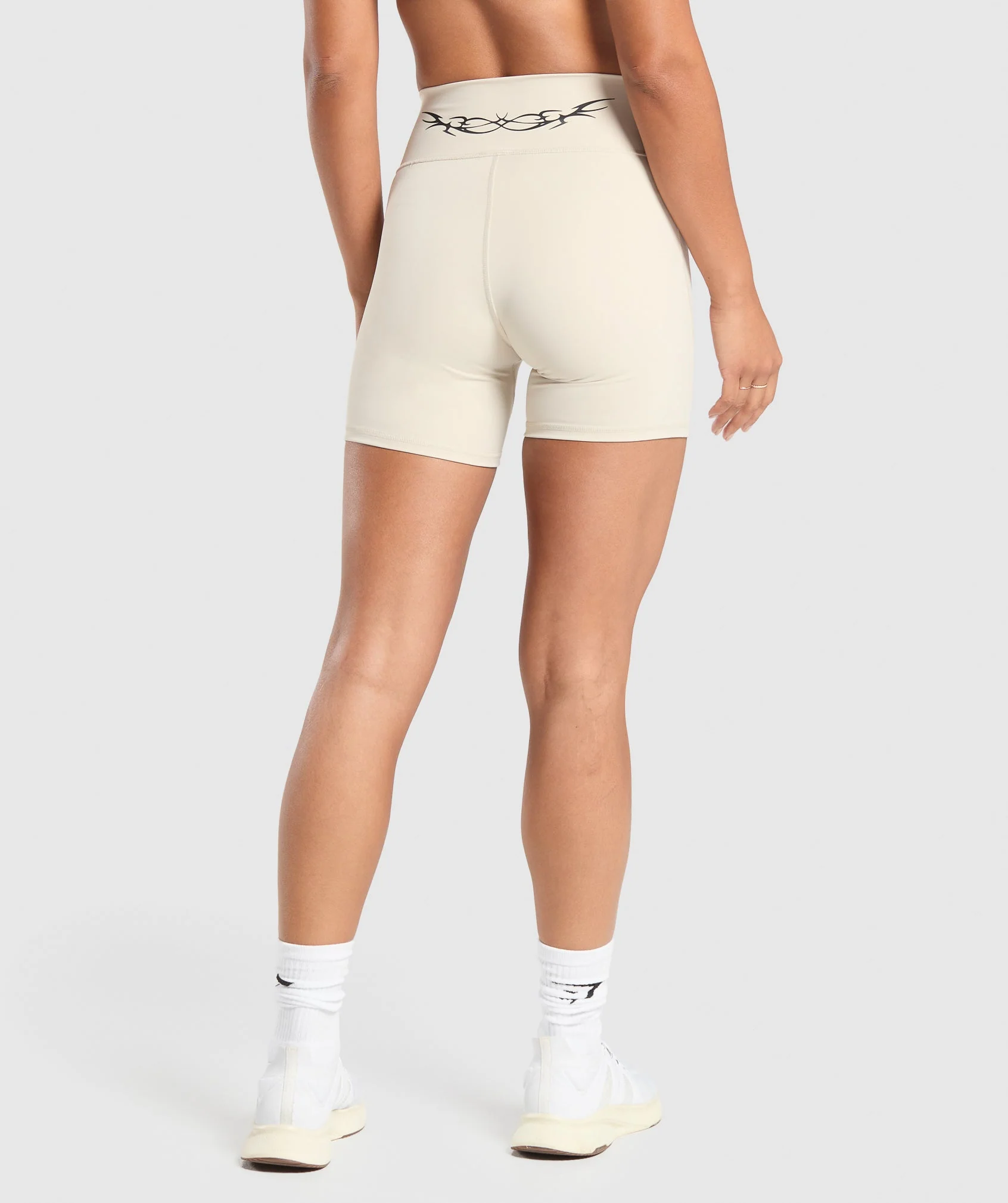 Elevate Tattoo Graphic Shorts // GYMSHARK - Image 2