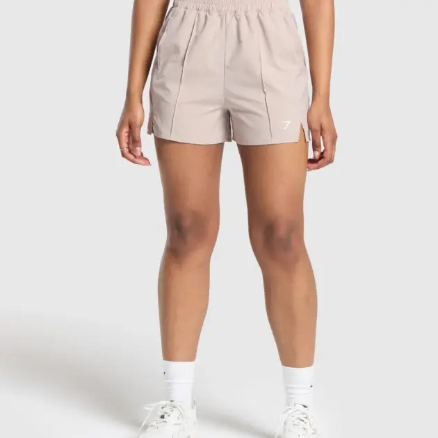 Pintuck Shorts Stone Pink // GYMSHARK