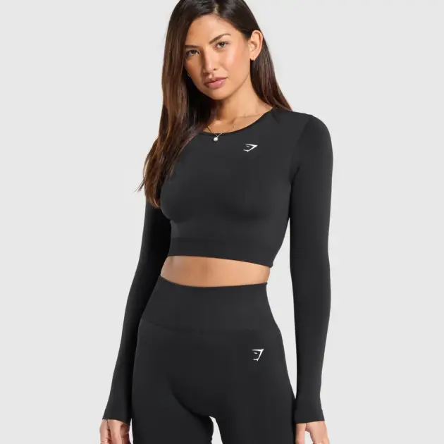 Everyday Seamless Long Sleeve Crop Top Black // GYMSHARK