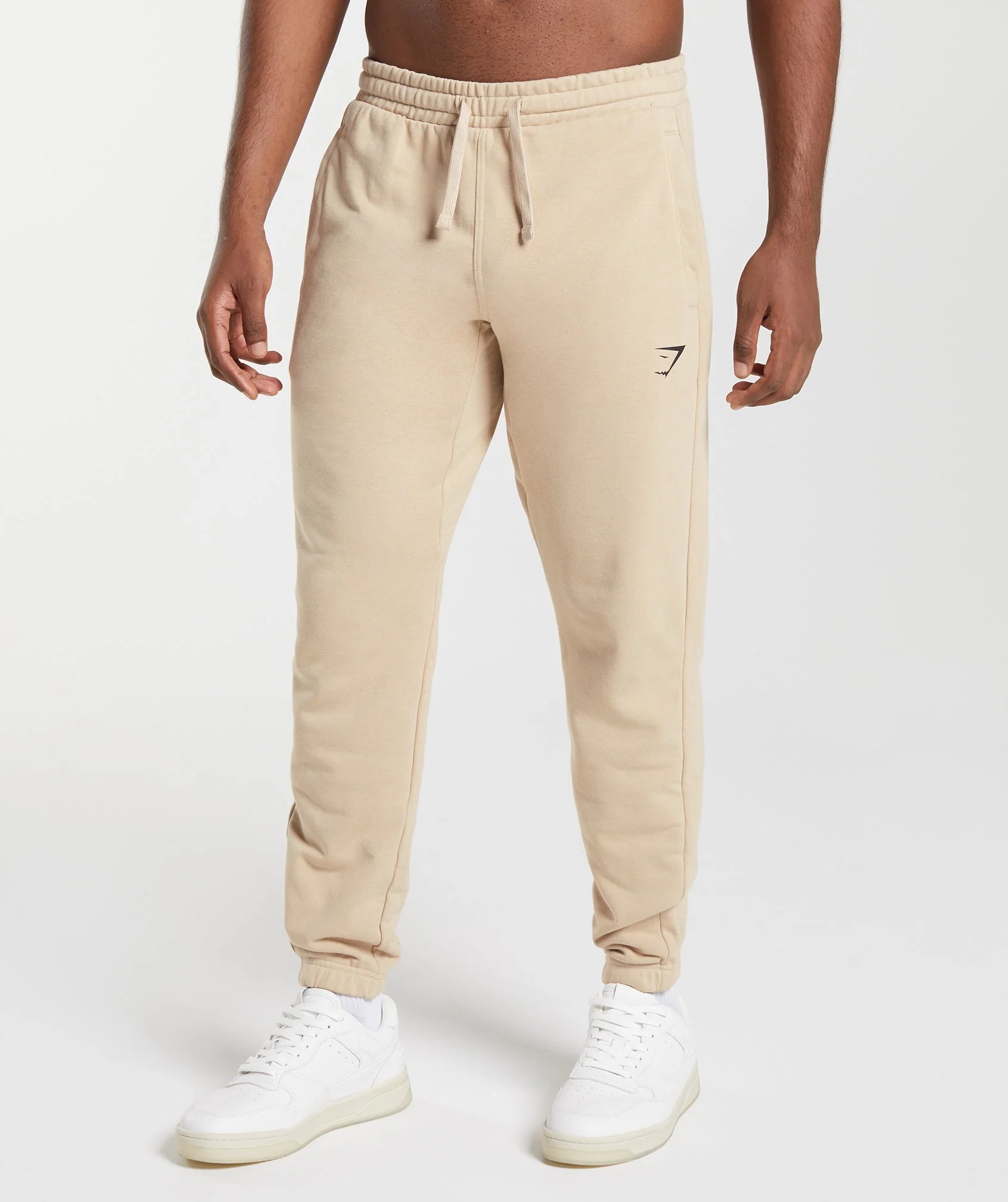 Essential Oversized Joggers Toasted Brown // GYMSHARK