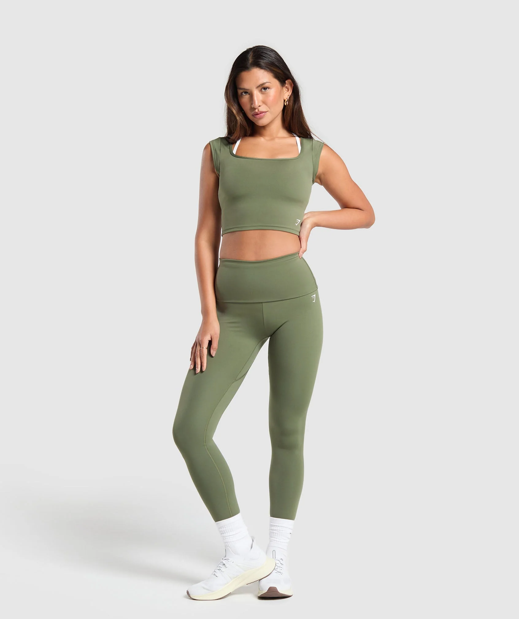 Everyday Cap Sleeve Crop Top Green // GYMSHARK - Image 3