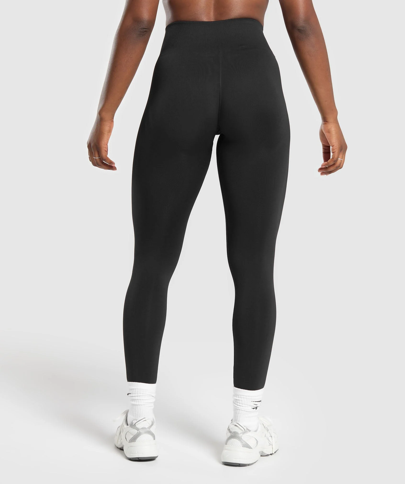Everyday Seamless Leggings Black // GYMSHARK - Image 2