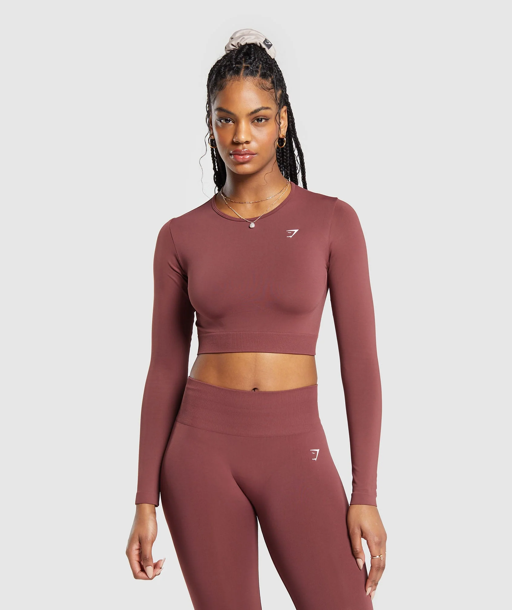 Everyday Seamless Long Sleeve Crop Top Burgundy Brown // GYMSHARK