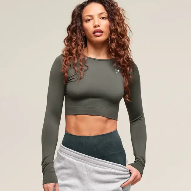 Everyday Seamless Long Sleeve Crop Top Green // GYMSHARK