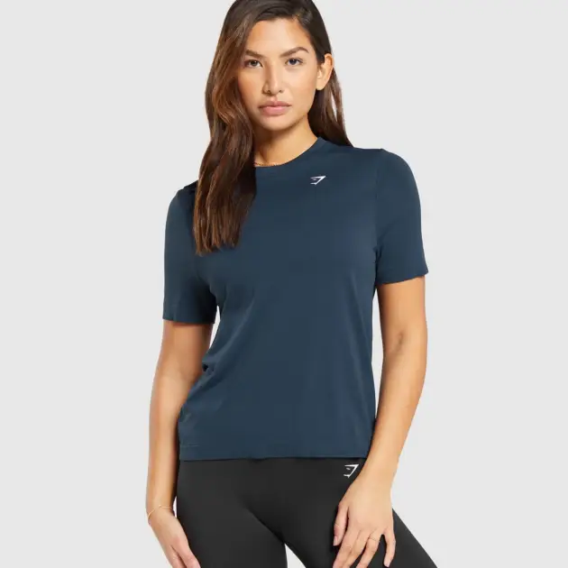 Everyday Seamless T-Shirt Navy // GYMSHARK