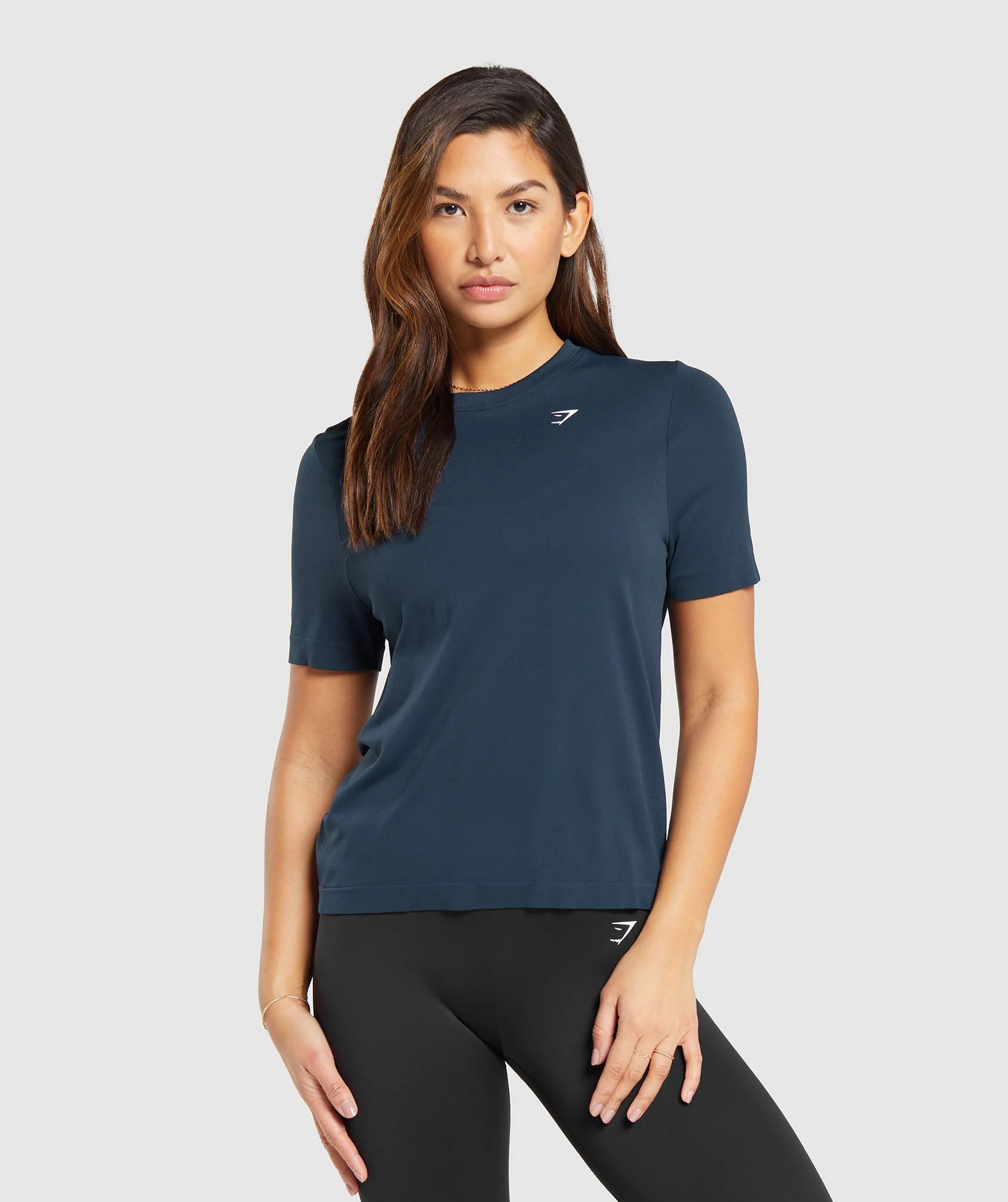 Everyday Seamless T-Shirt Navy // GYMSHARK