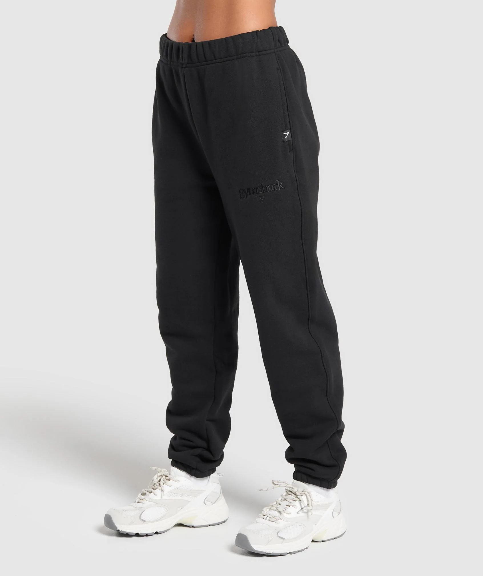 Embroidered Logo Oversized Joggers // GYMSHARK - Image 4