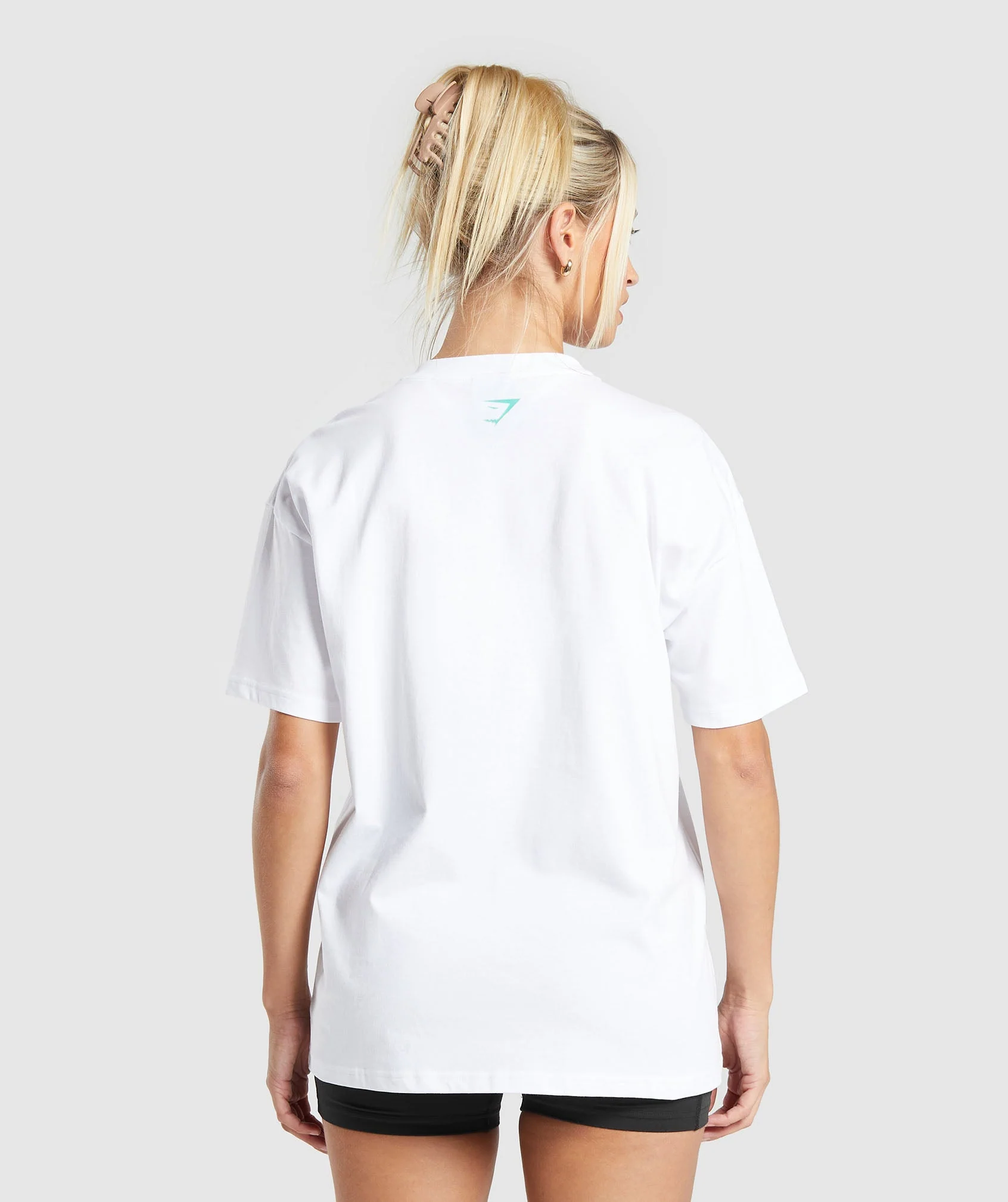 Sets On The Beach Oversized T-Shirt // GYMSHARK - Image 2