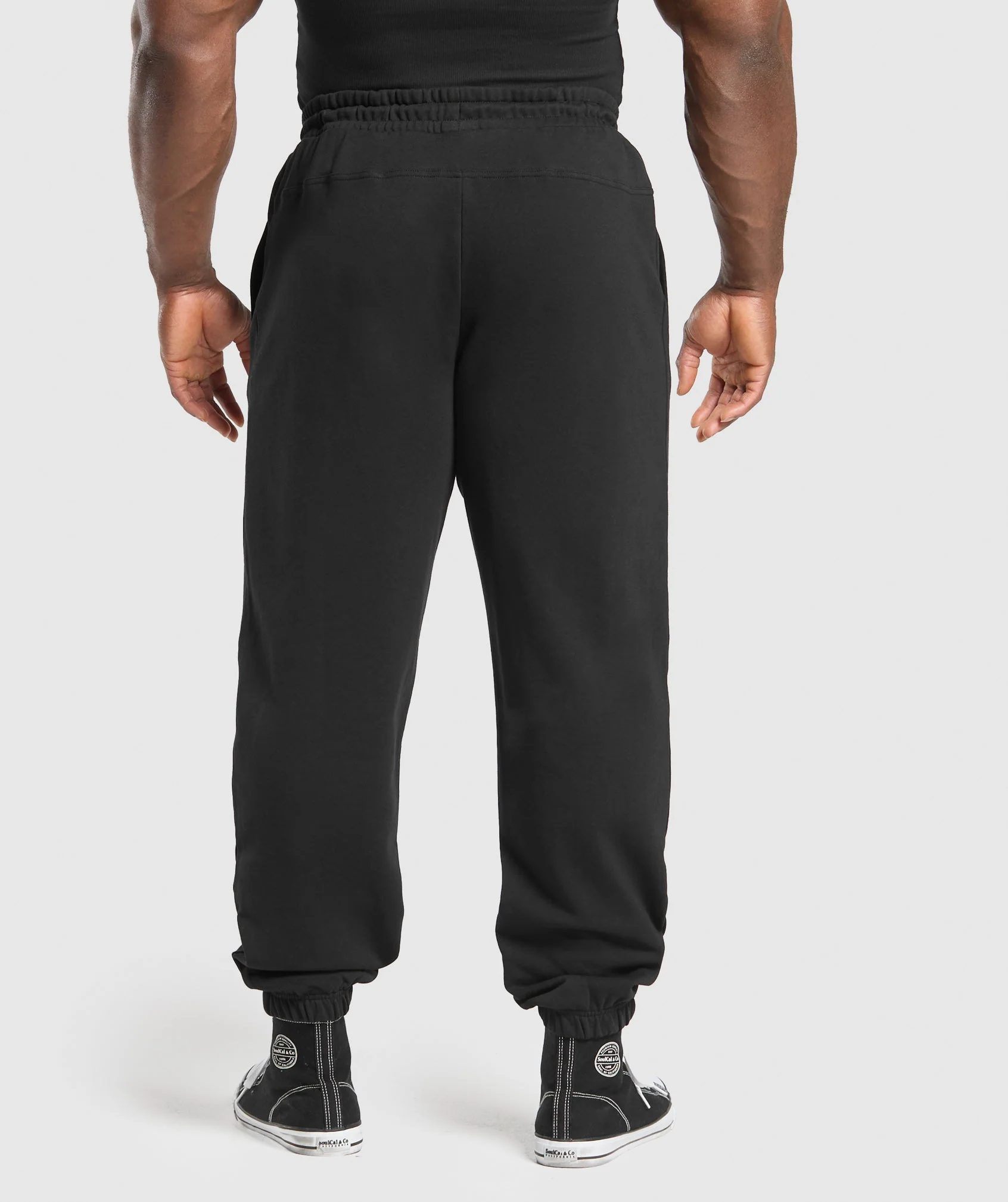 Global Lifting Oversized Essential Joggers // GYMSHARK - Image 3
