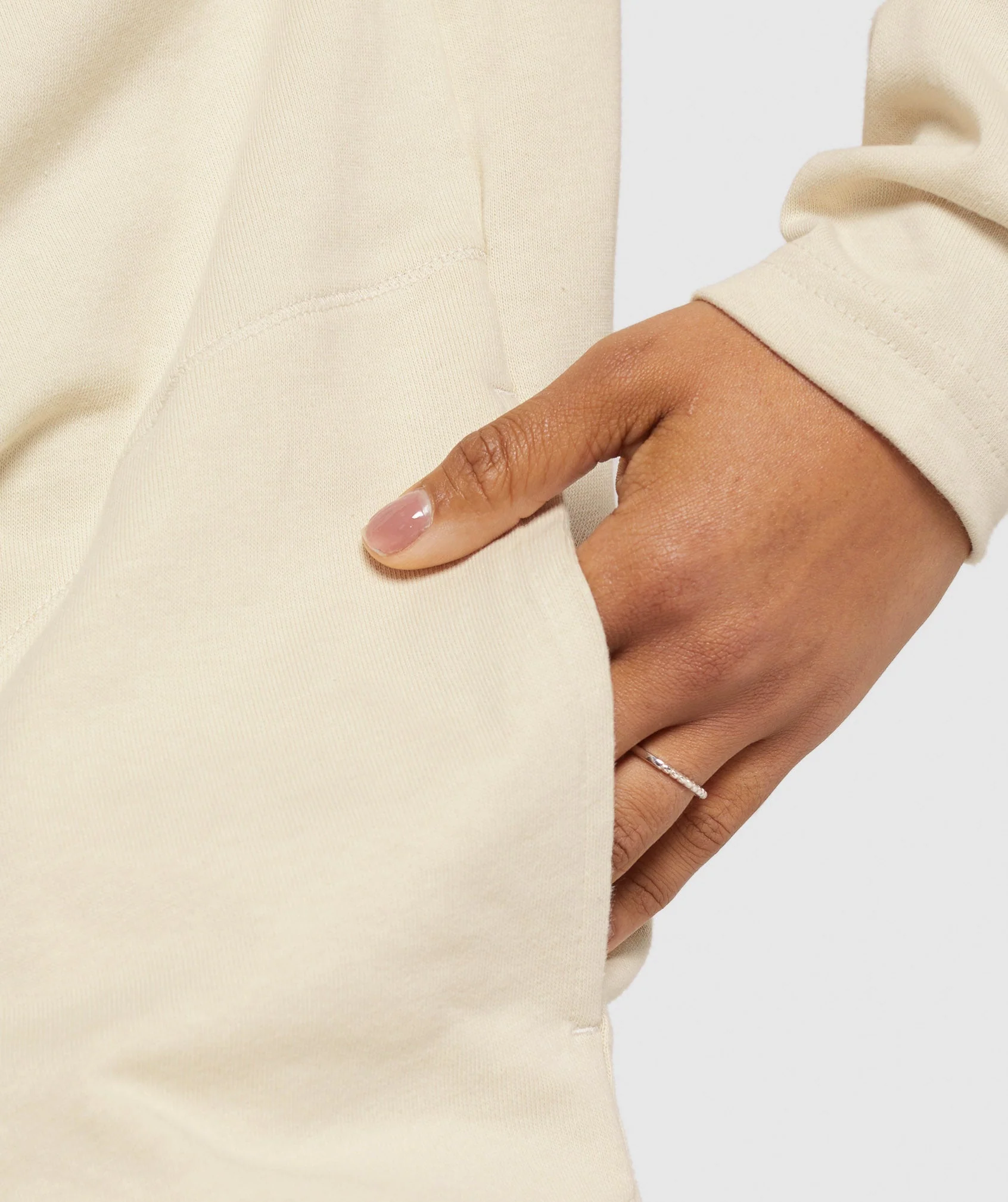 Heavyweight Cotton Long Sleeve Top // GYMSHARK - Image 3