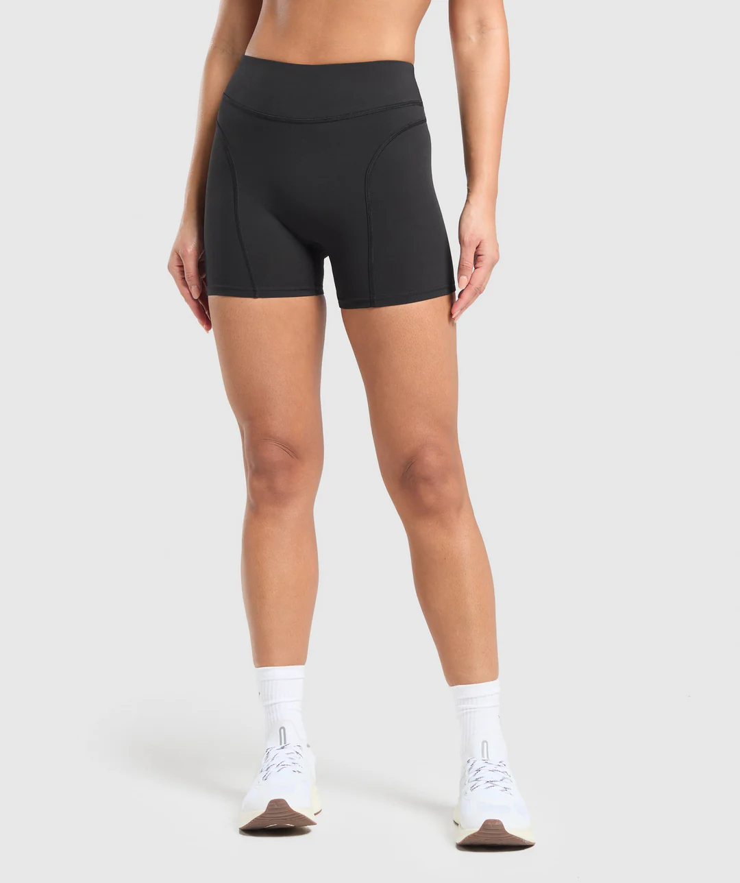 Dipped Waistband Shorts // GYMSHARK