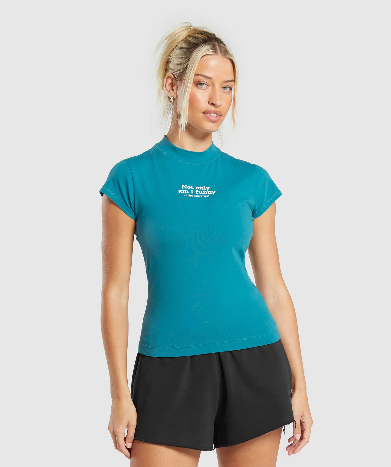 LIFT HEAVY BODY FIT T-SHIRT // GYMSHARK