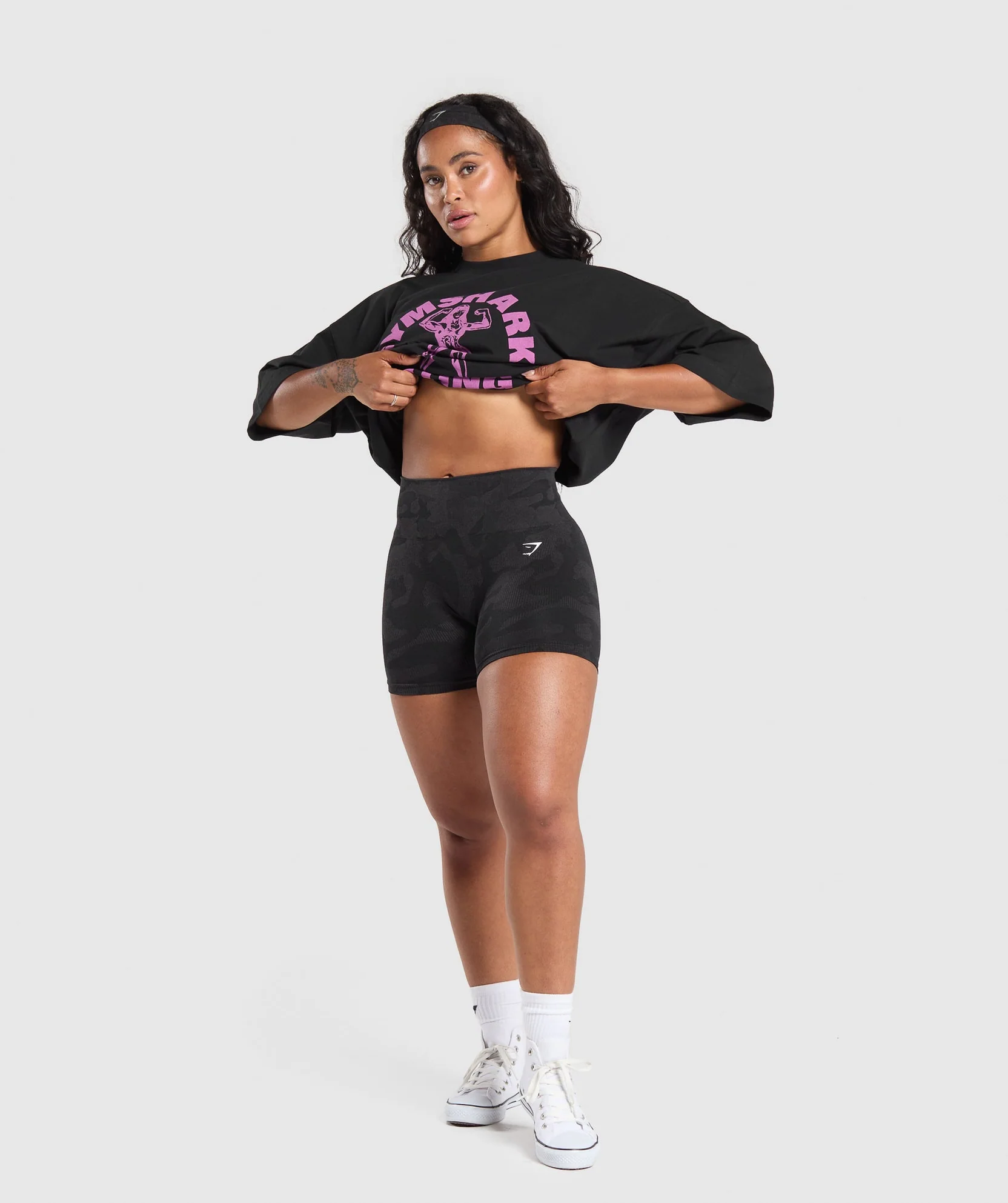 STRONG WOMEN OVERSIZED T-SHIRT // GYMSHARK - Image 3