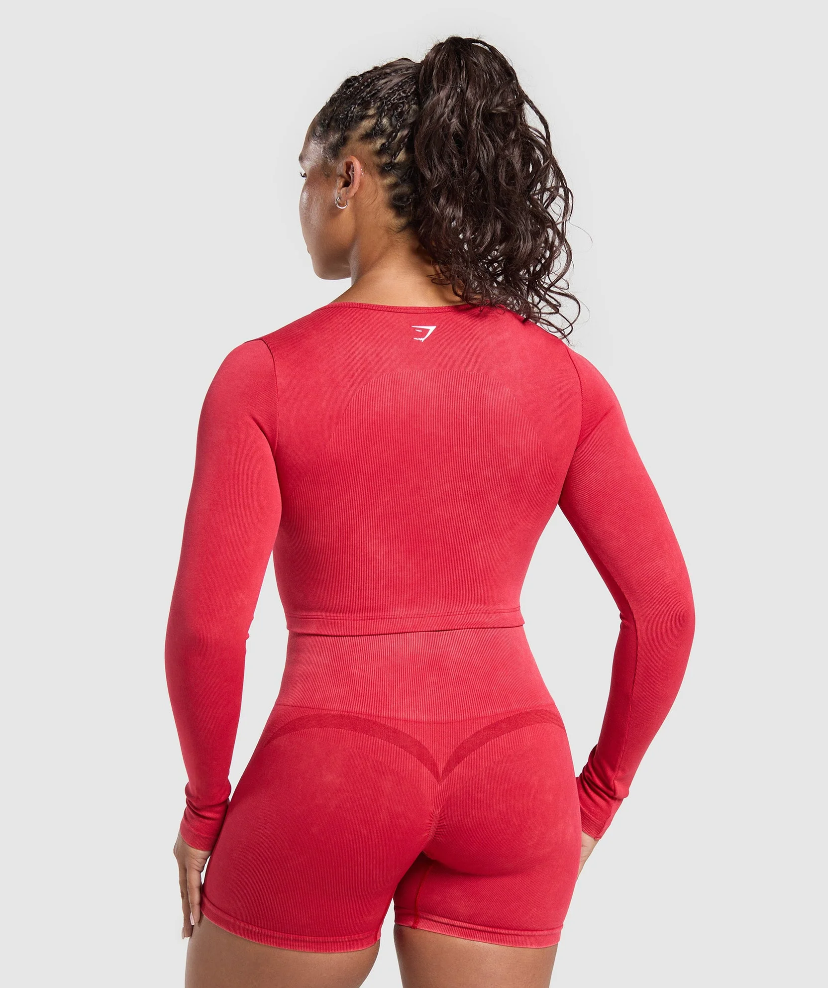 GAINS SEAMLESS WASHED ZIP UP JACKET // GYMSHARK - Image 2