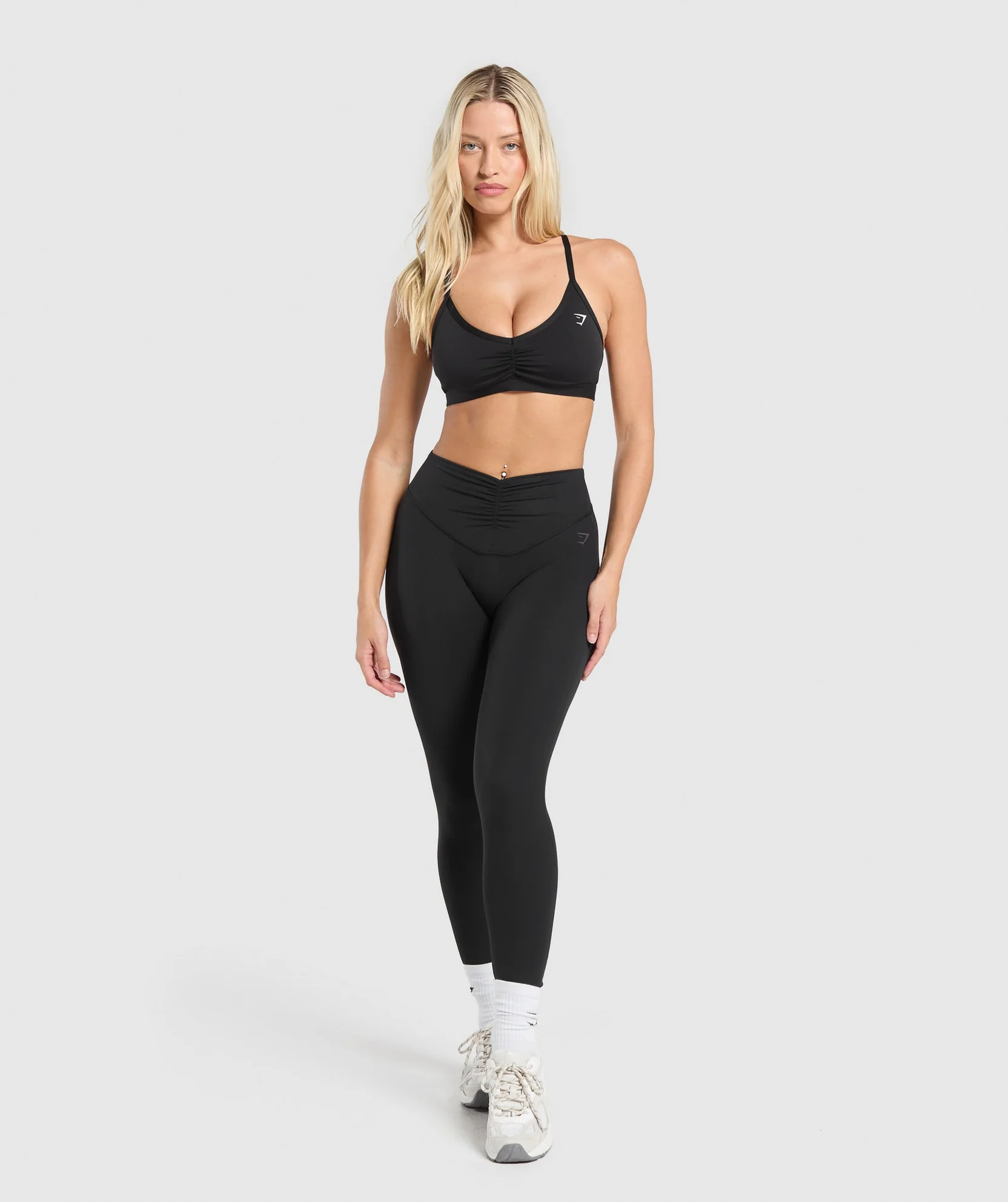 RUCHED STRAPPY SPORTS BRA // GYMSHARK - Image 3