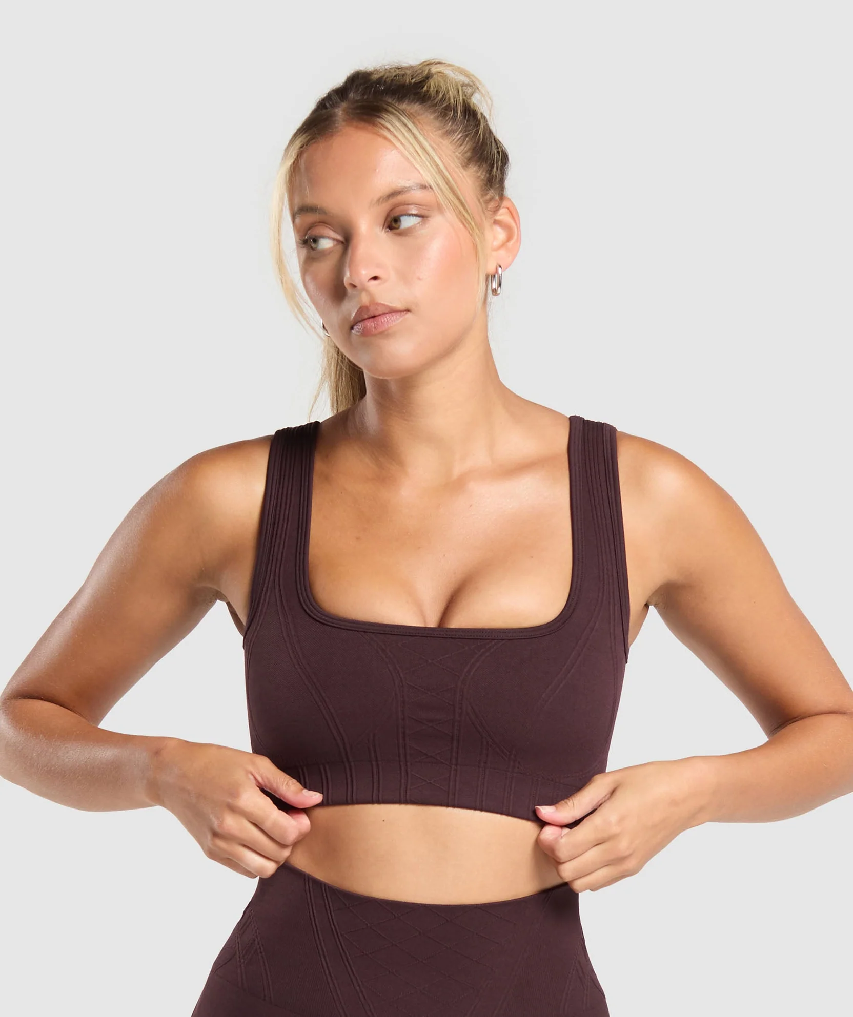 CORSET SEAMLESS SPORTS BRA Brown // GYMSHARK
