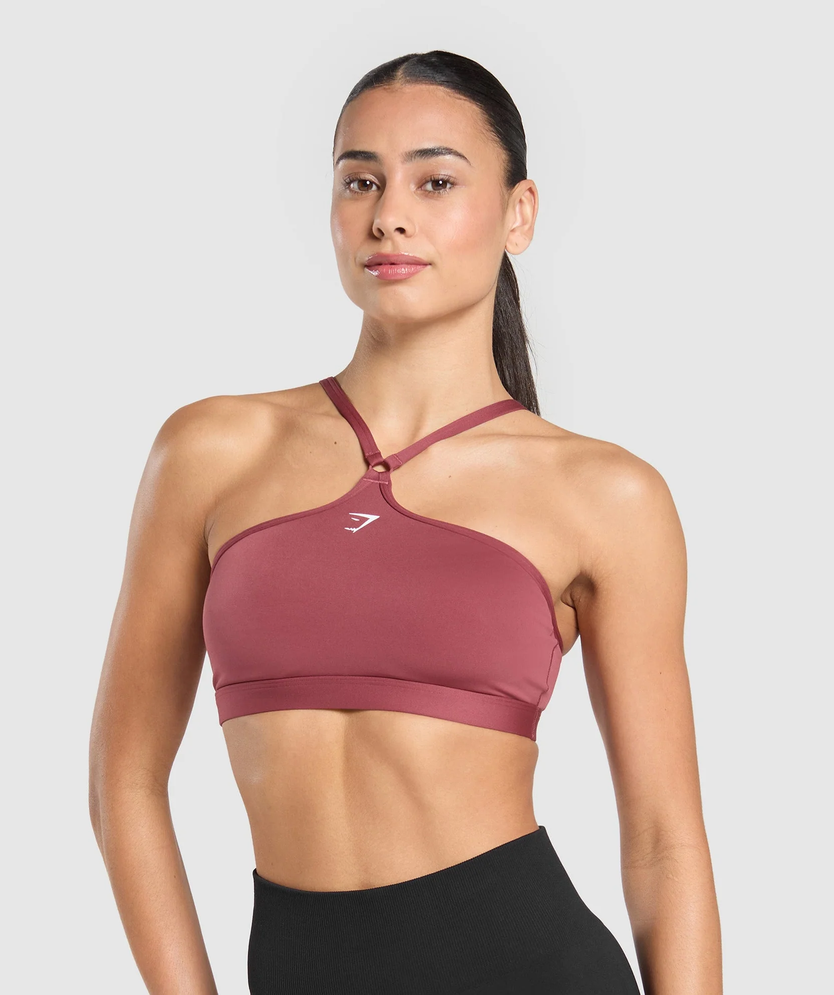 HALTER NECK SPORTS BRA // GYMSHARK