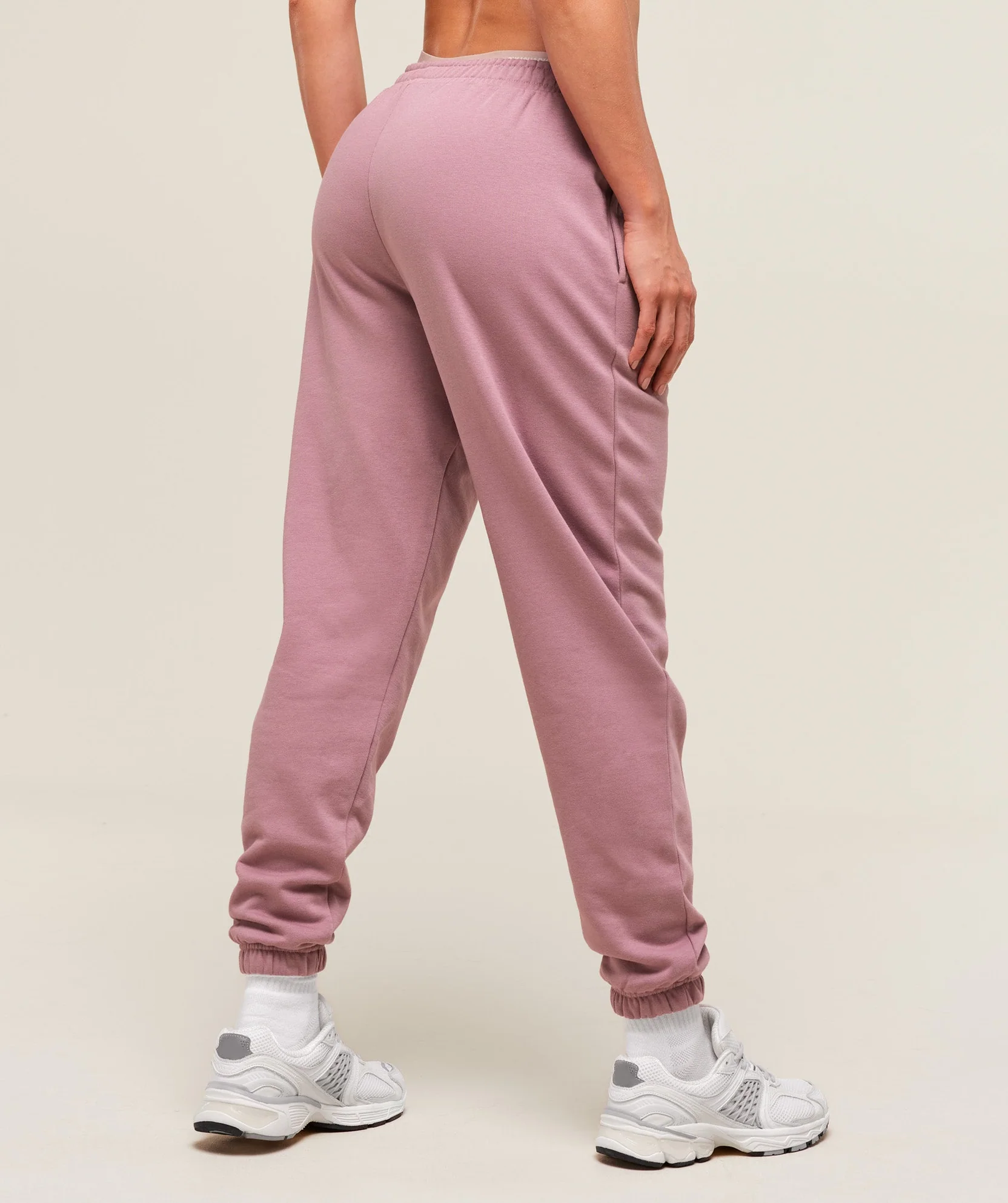 TRAINING FLEECE JOGGERS // GYMSHARK - Image 2