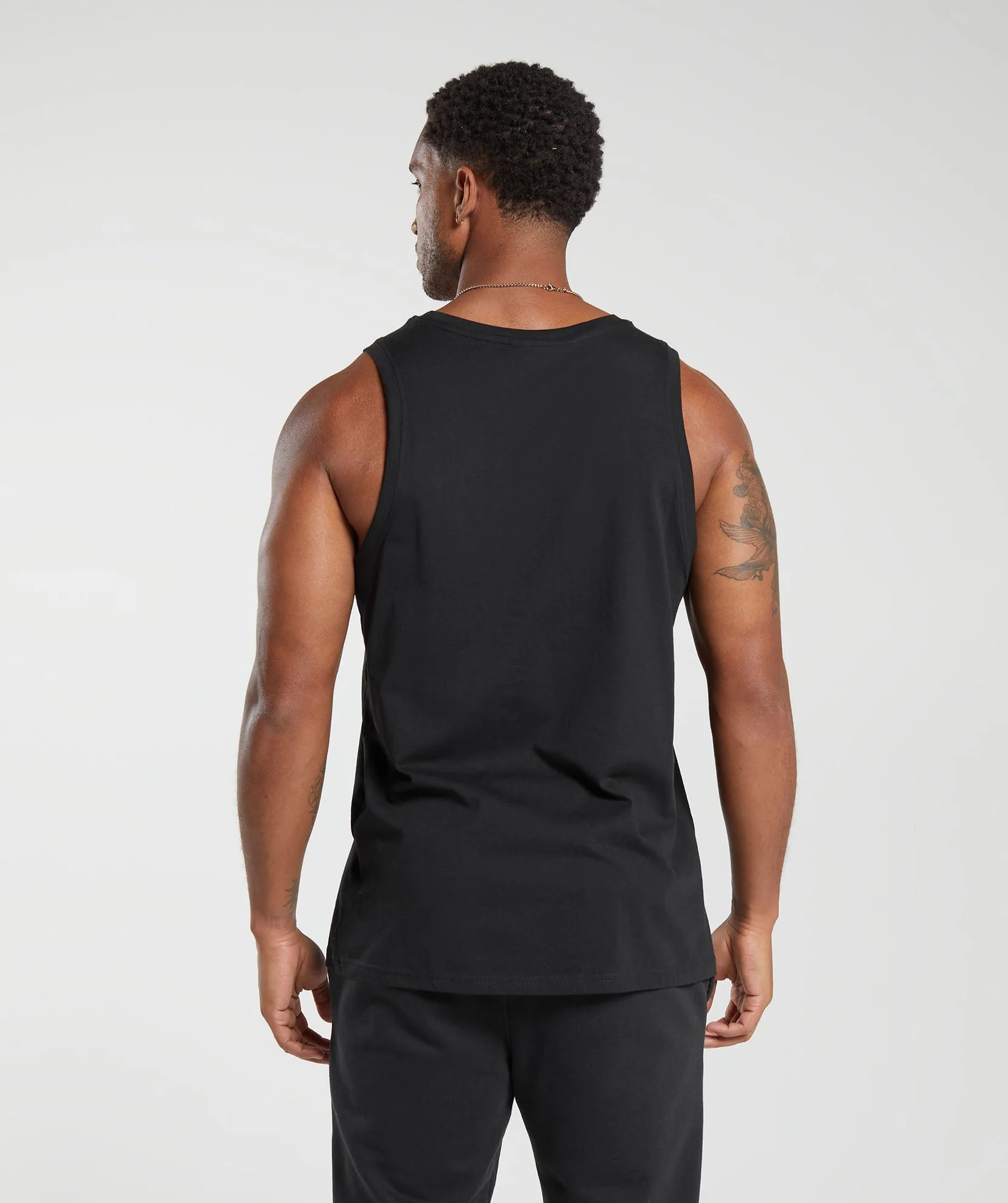 Crest Tank Black // GYMSHARK - Image 2