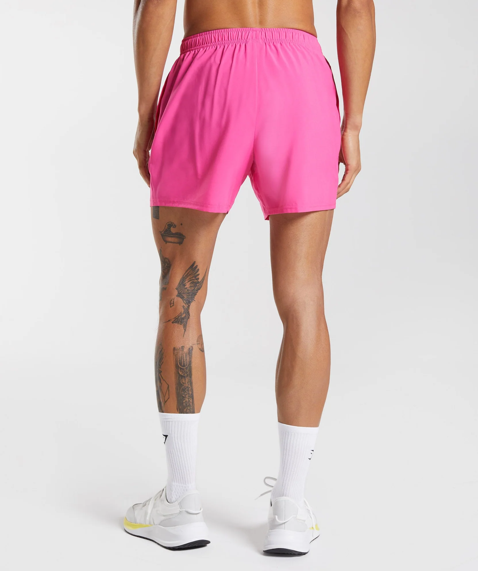 ARRIVAL 5" SHORTS Bright Fuchsia // GYMSHARK - Image 2