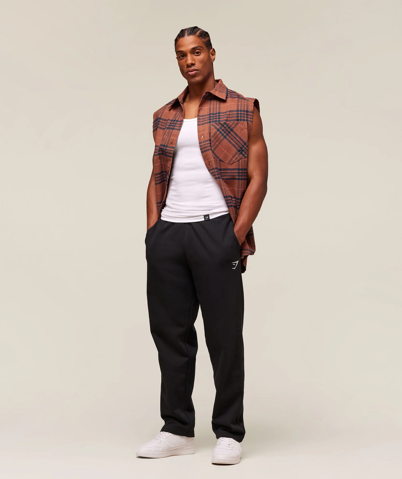 CHECK SLEEVELESS SHIRT // GYMSHARK - Image 4