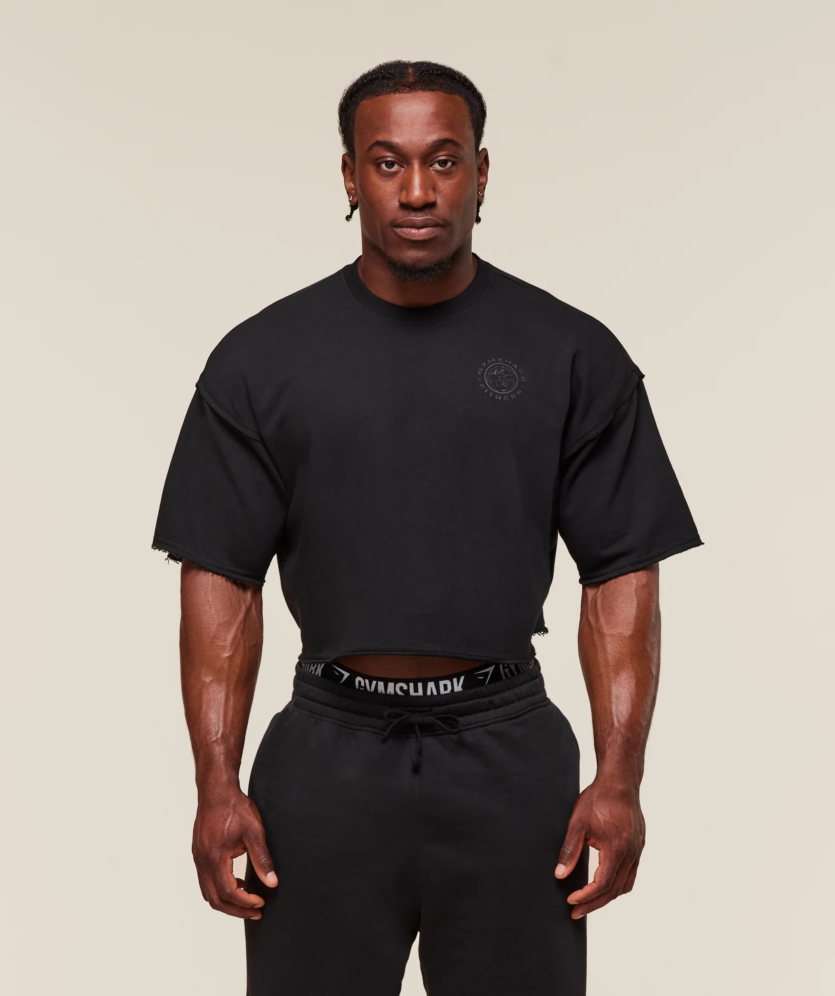 LEGACY CROPPED SHORT SLEEVE CREW // GYMSHARK