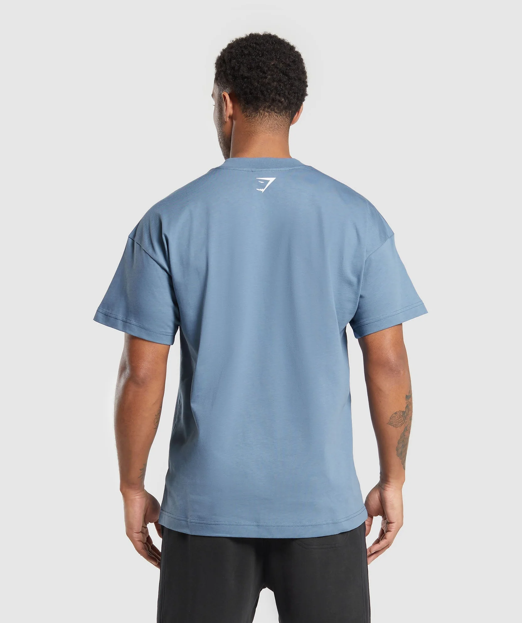 BUILT IN THE UK T-SHIRT // GYMSHARK - Image 2