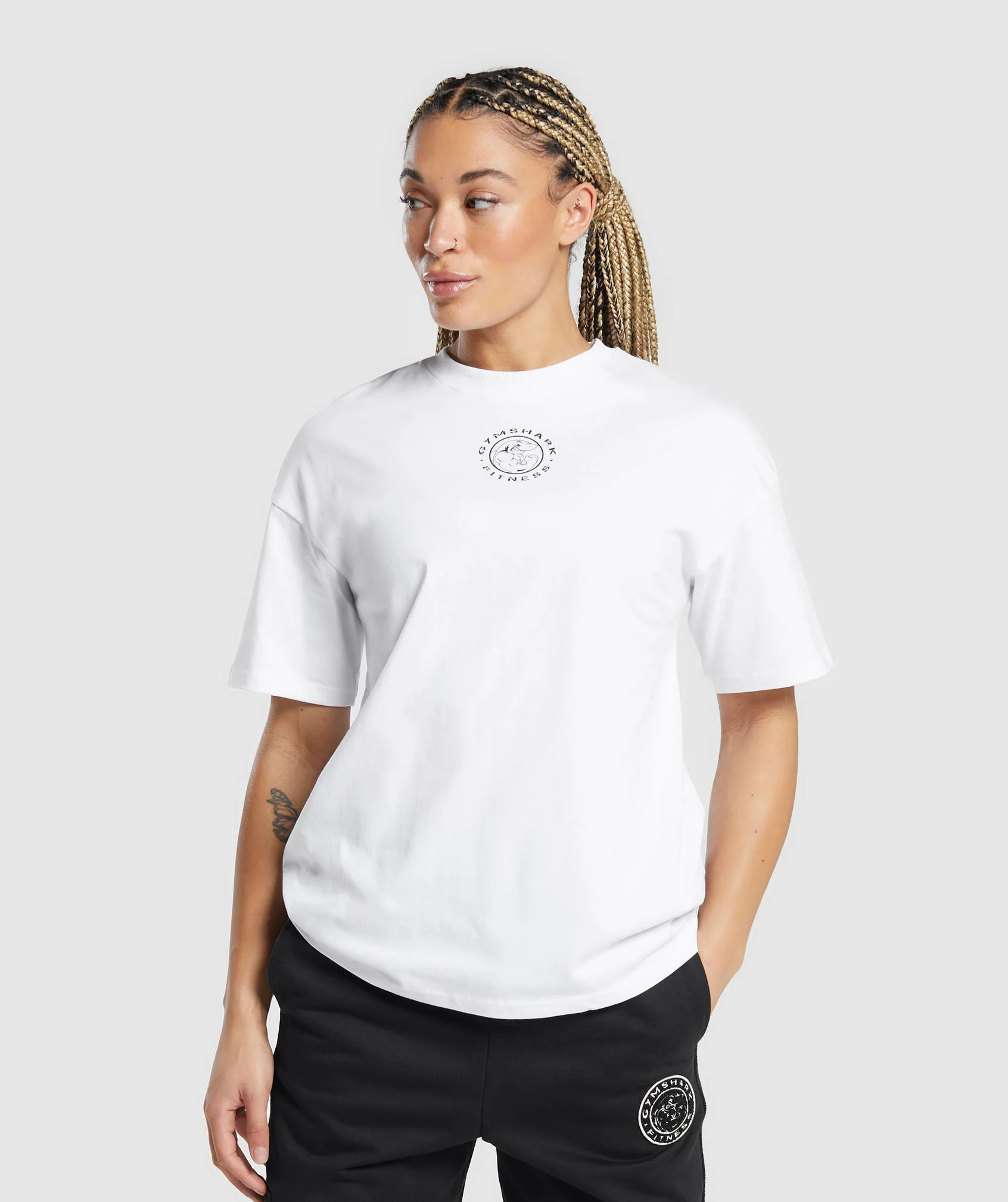 Legacy Oversized T-Shirt White // GYMSHARK