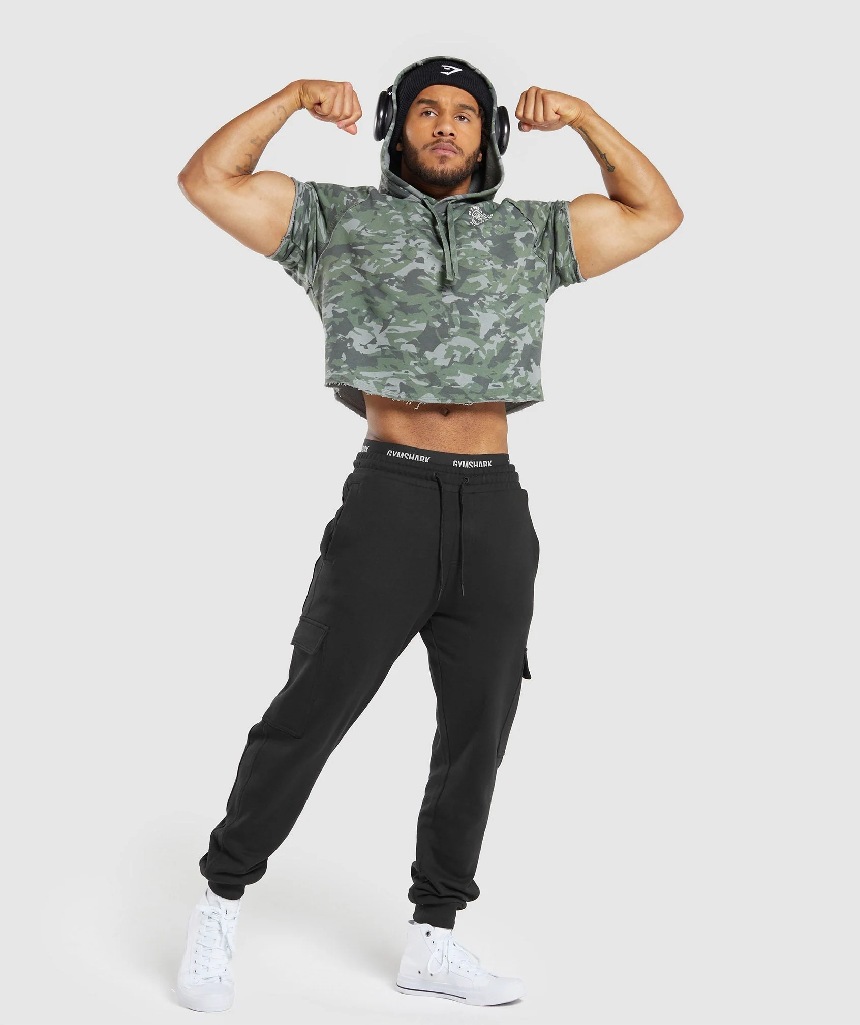 Legacy Short Sleeve Crop Hoodie // GYMSHARK - Image 3