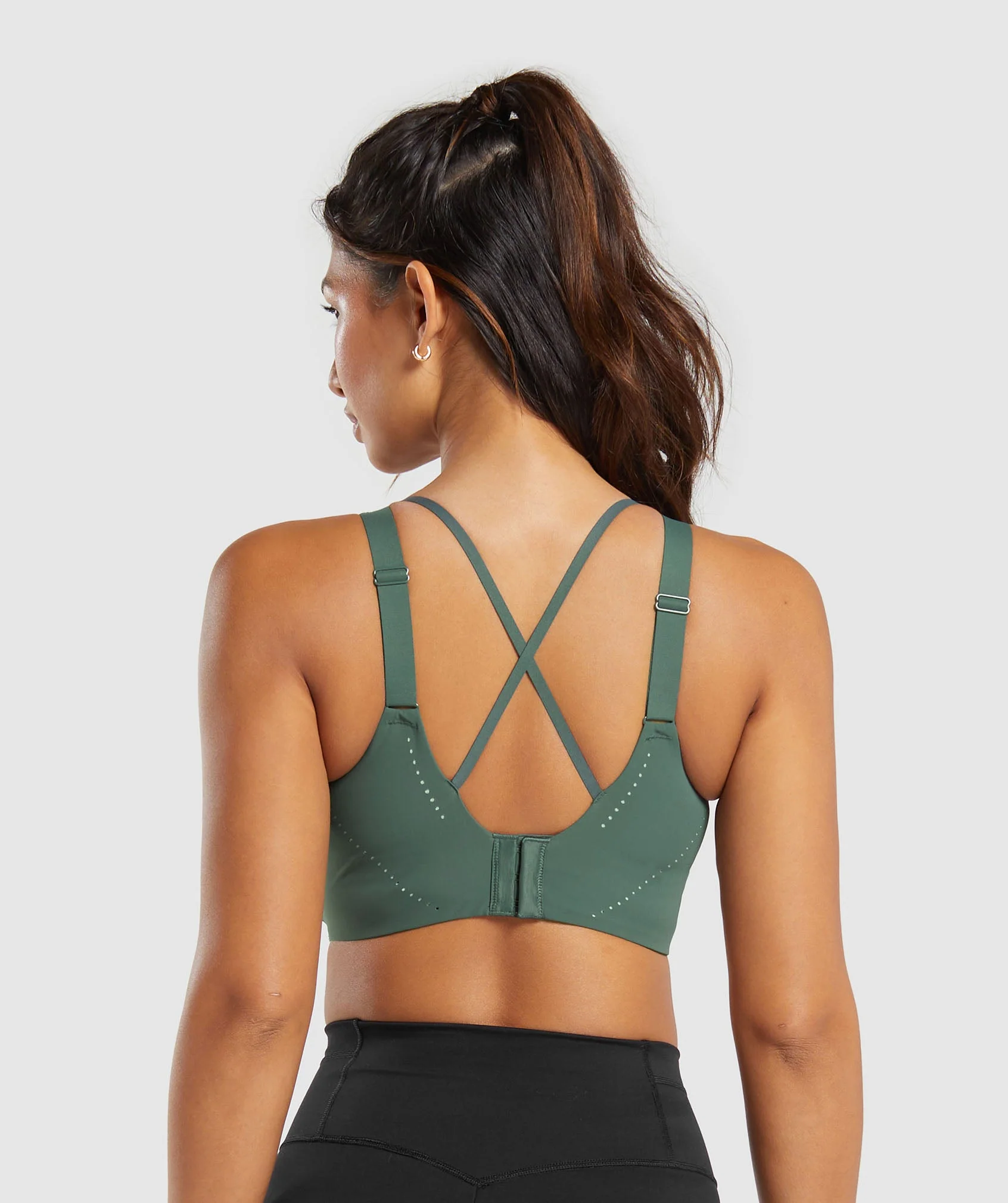 Longline Crossback Sports Bra // GYMSHARK - Image 2