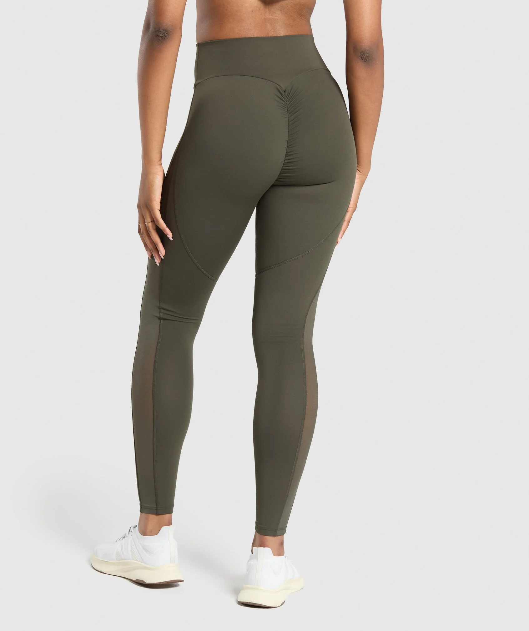 Mesh Placement Leggings // GYMSHARK - Image 2