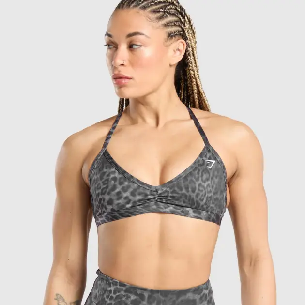 Power X Minimal Sports Bra // GYMSHARK