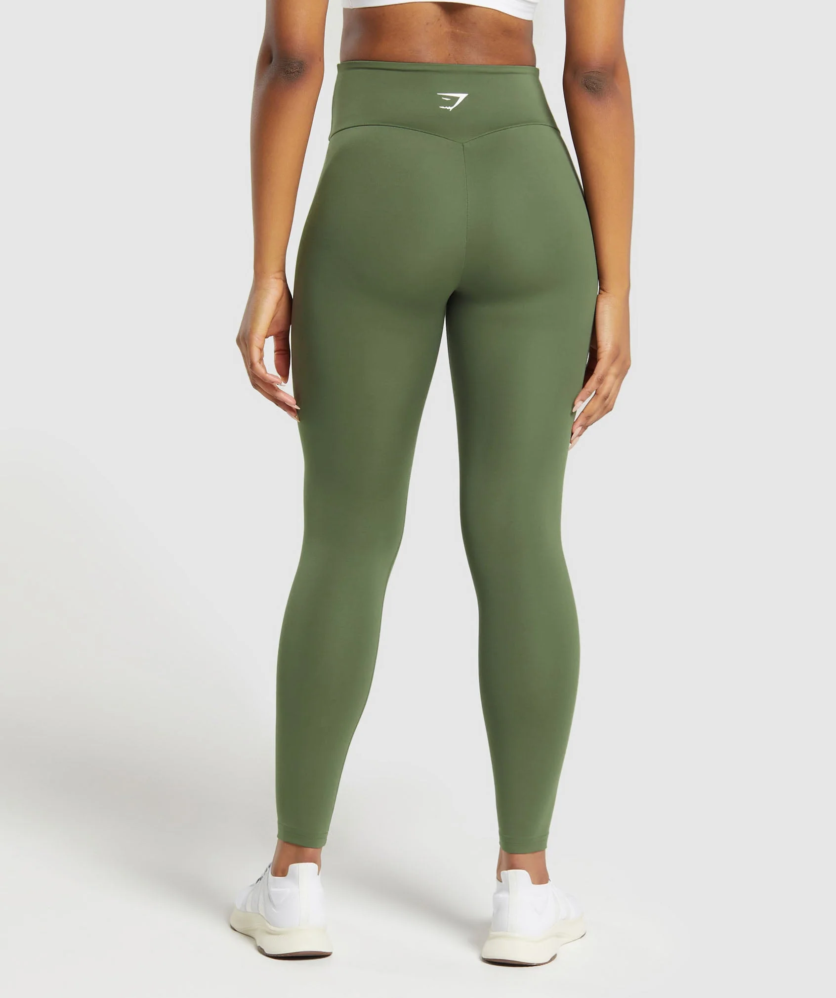 Training Leggings Green // GYMSHARK - Image 2